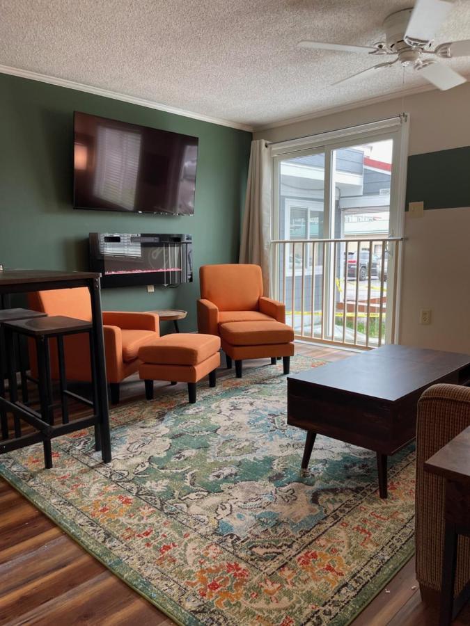 Mountain Lodge Getaway, Ski-In/Ski-Out, Heart Of The Village Snowshoe Exterior photo